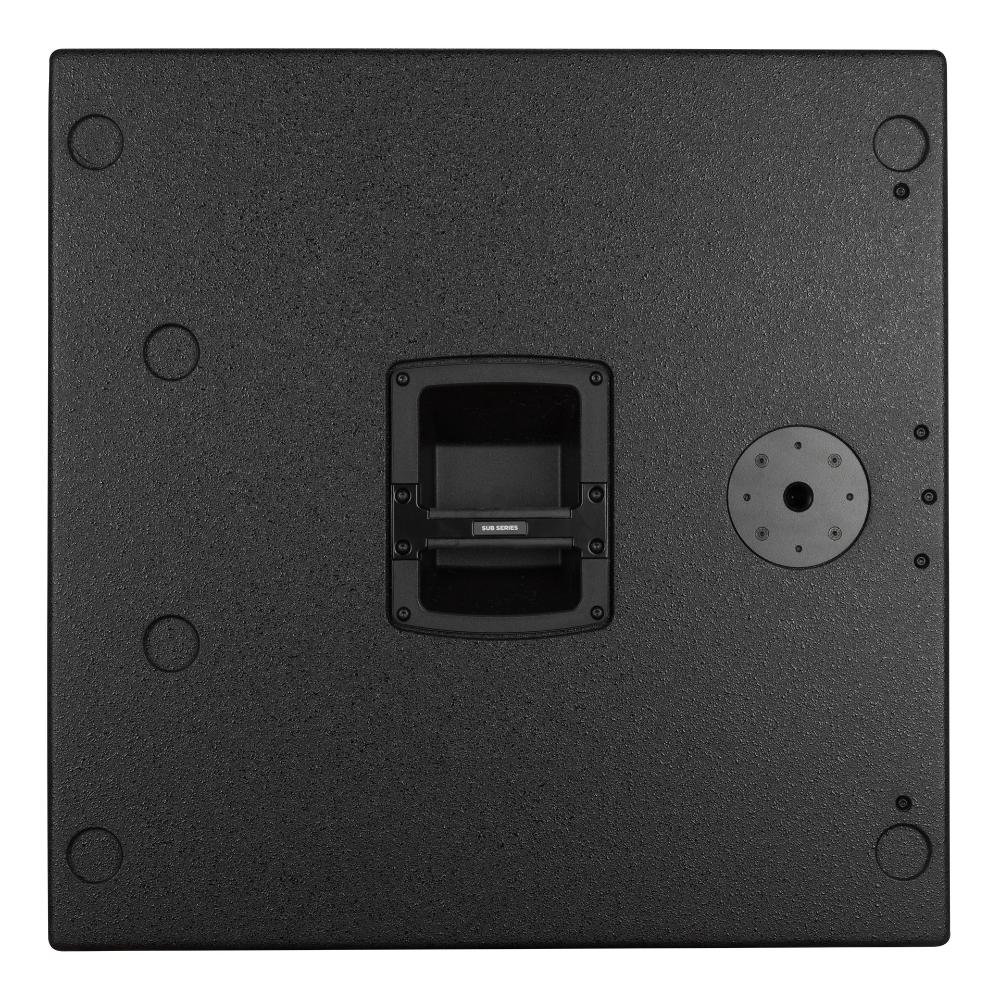סאבוופר מוגבר RCF SUB 9004-AS – מבט מהצד, ידית ותושבת לעמוד