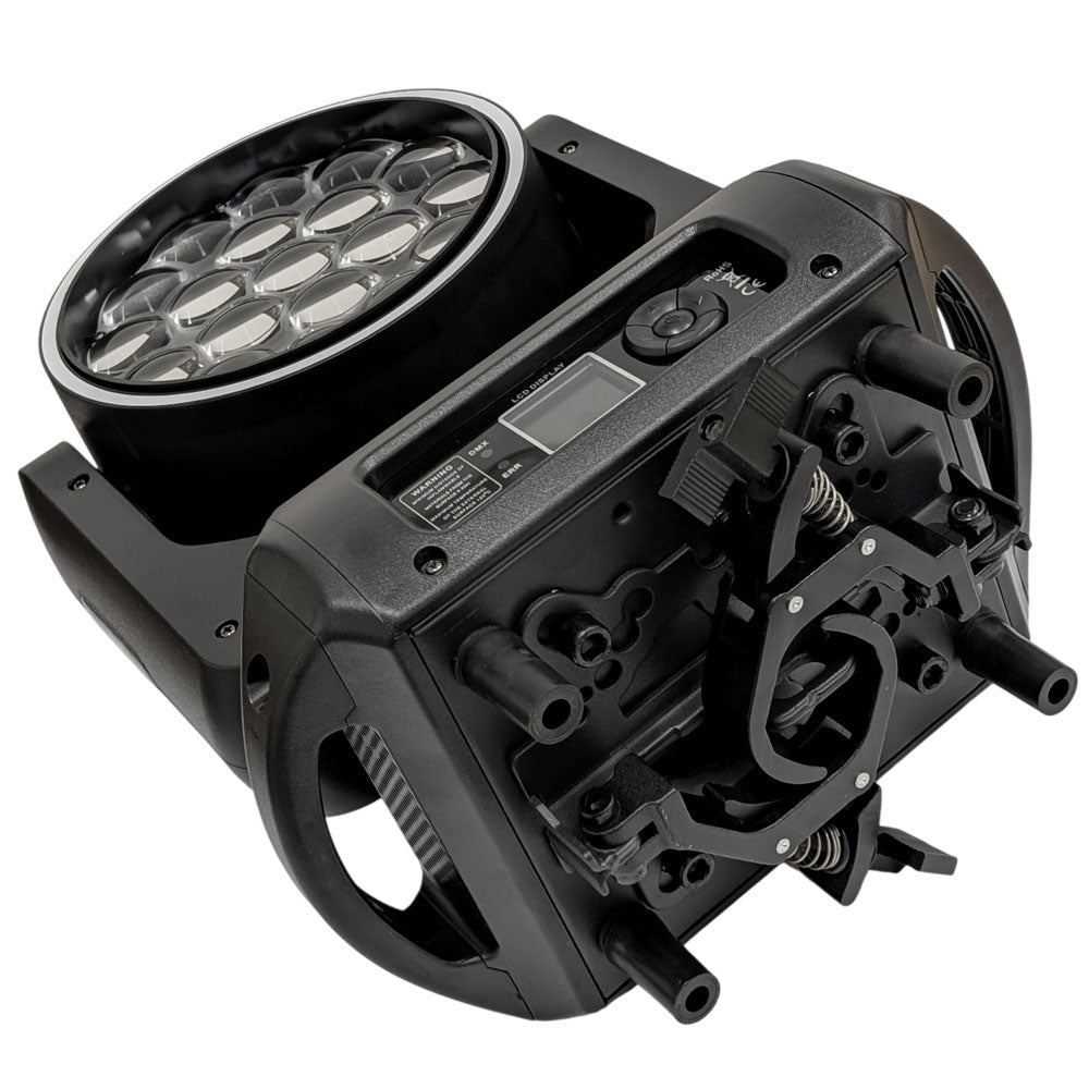 מובינג הד 19×15W Zoom — תחתית עם קלמפ מותקן