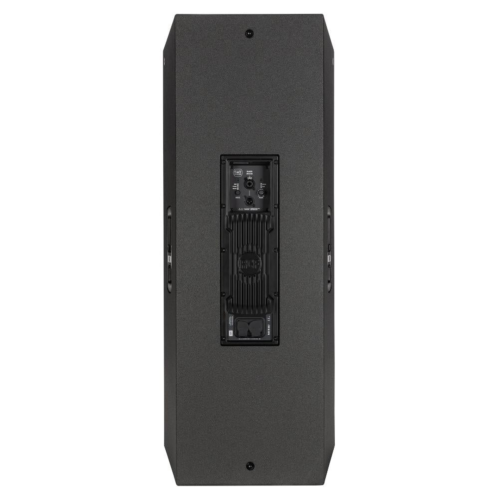 רמקול מוגבר RCF NX 985-A – מבט אחורי עם פאנל המגבר