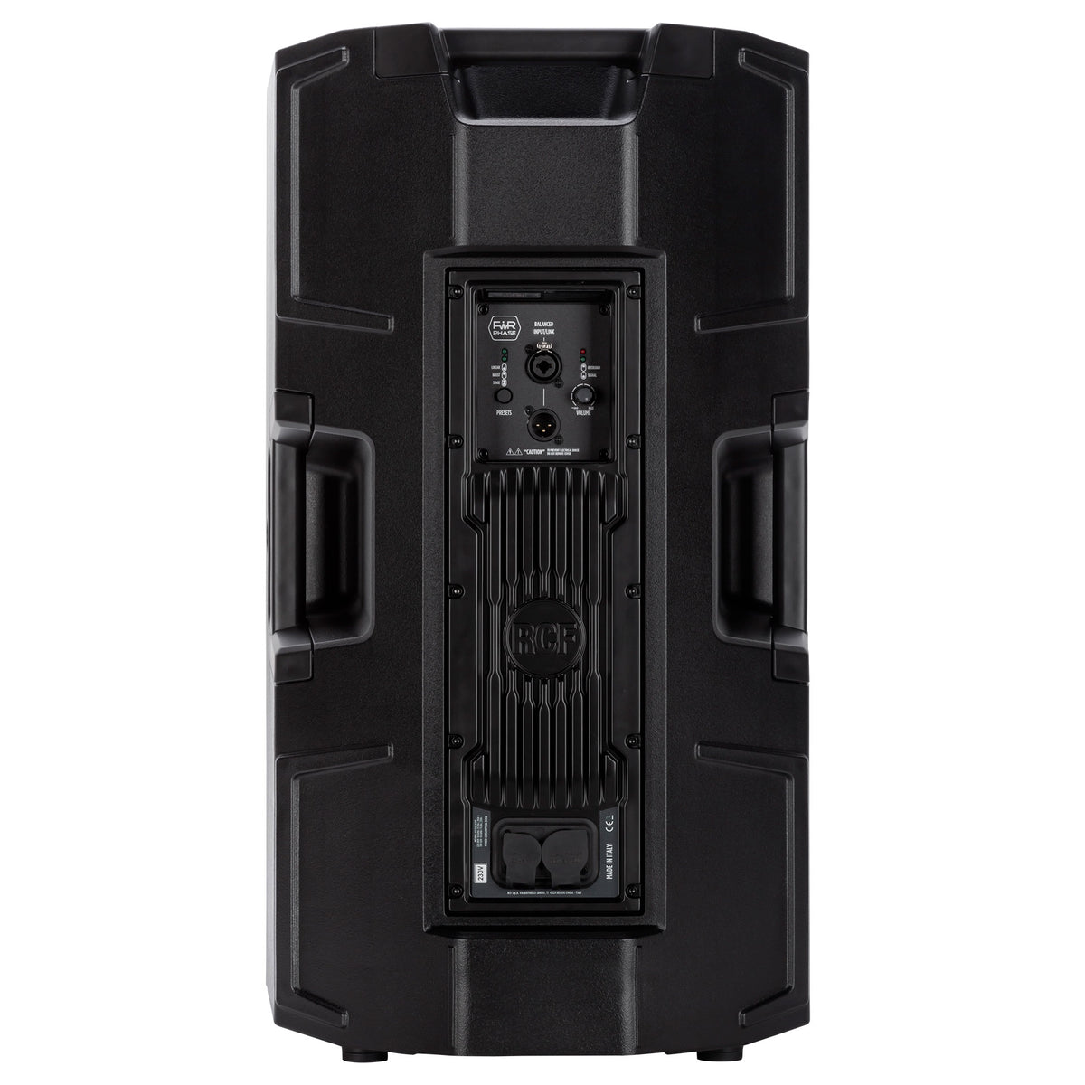 רמקול מוגבר RCF ART 945-A, מבט אחורי על המגבר והחיבורים