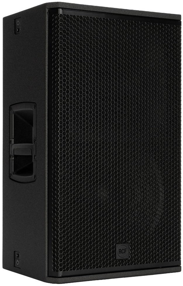 רמקול מוגבר RCF KX 45-A, מבט שלושת־רבעי
