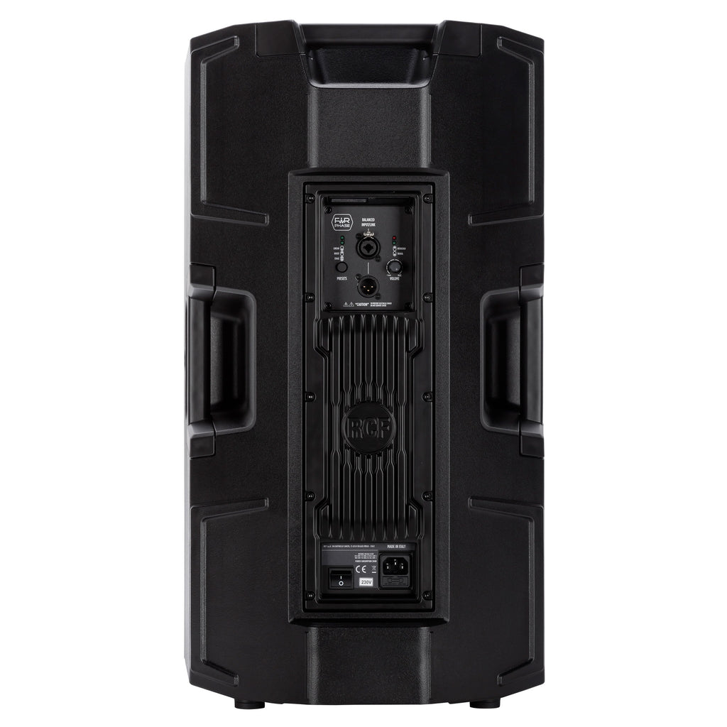 רמקול מוגבר RCF ART 935-A, מבט אחורי על המגבר והחיבורים