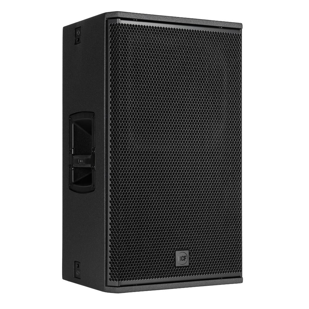 רמקול מוגבר RCF NX 945-A – מבט בזווית מהצד השני