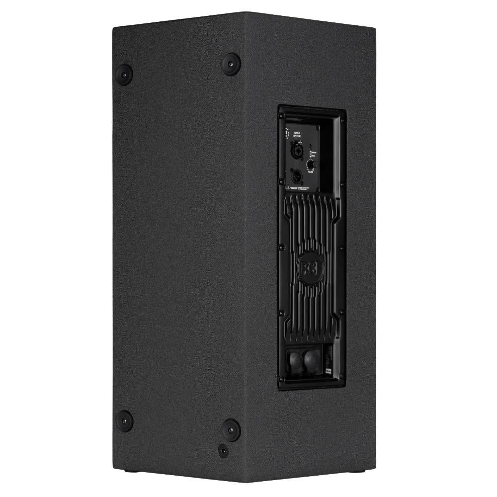 רמקול מוגבר RCF NX 945-A – מבט אחורי עם פאנל המגבר